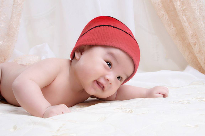 江南易林：宝宝取名最好结合宝宝生辰八字给孩子取名的基础